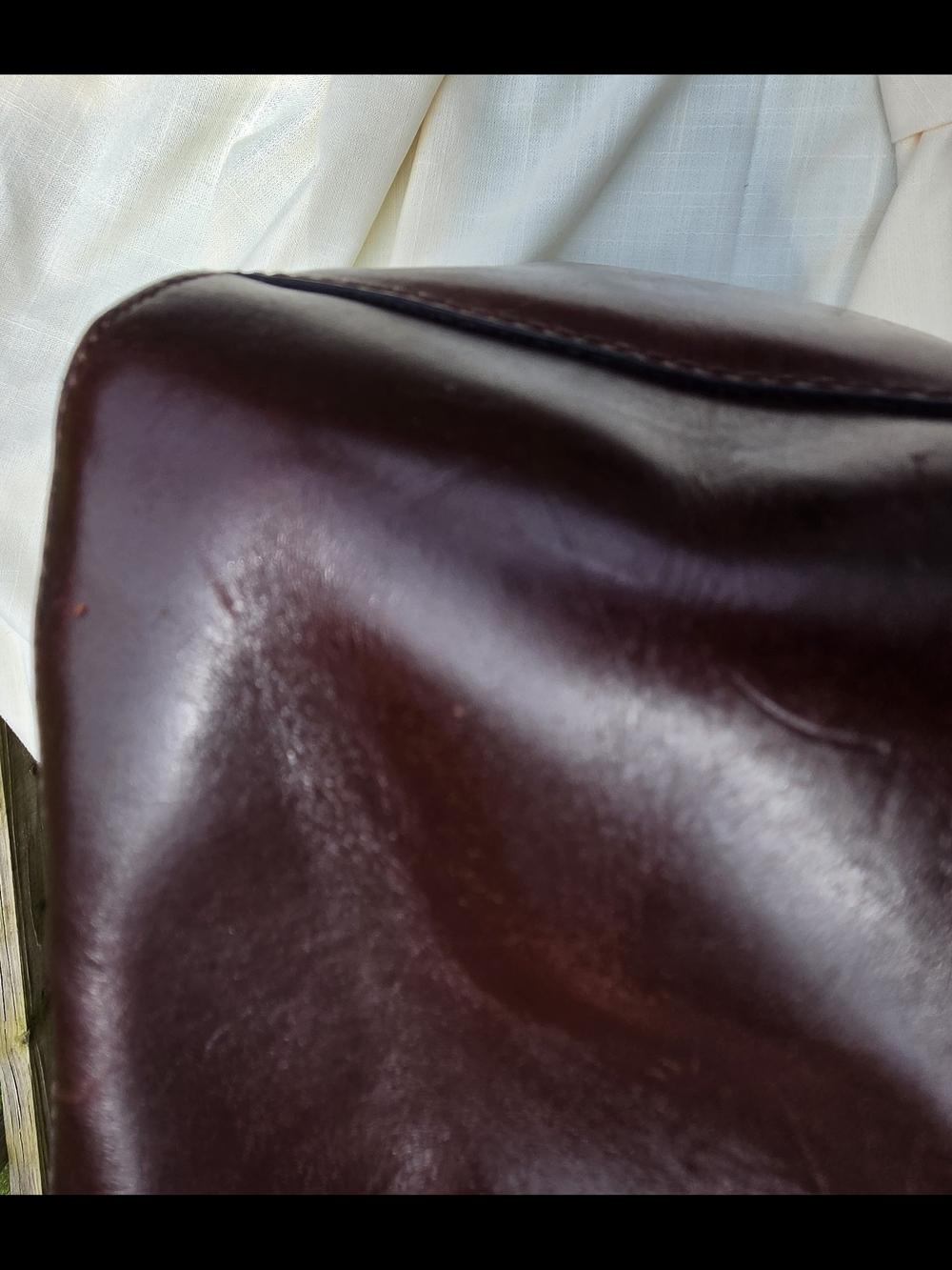 Italian Leather Brown Croc-Embossed Leather Tote Bag - Picture 9 of 12
